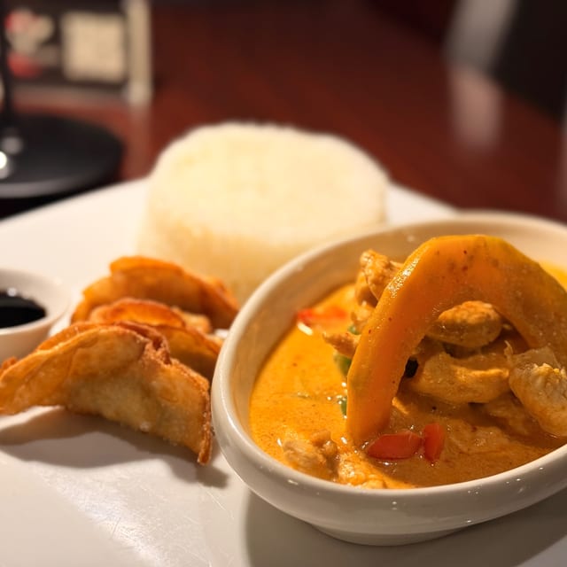 L Panang Curry.