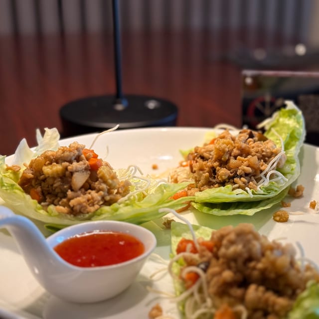 Lettuce Wrap (Chicken or Tofu).