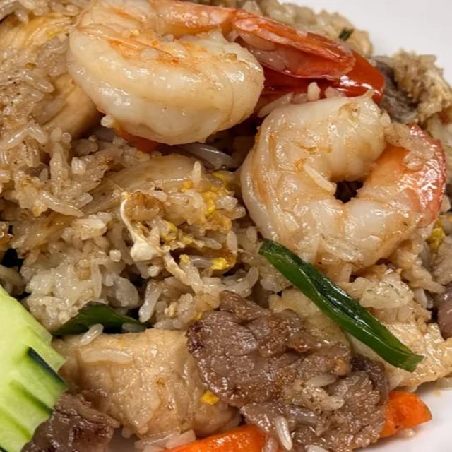 Combination Thai Fried Rice.